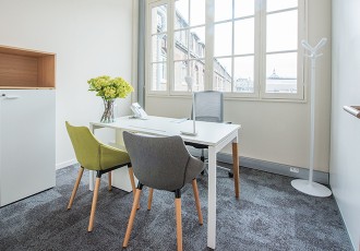 location de bureau a la journée à paris 8 gare saint lazare